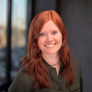 Headshot of Lynn Fowler